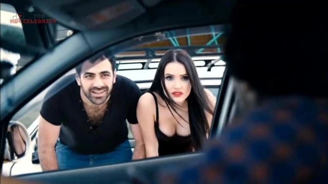 Meral Kapln - Laz Vampir Tirakula 2012