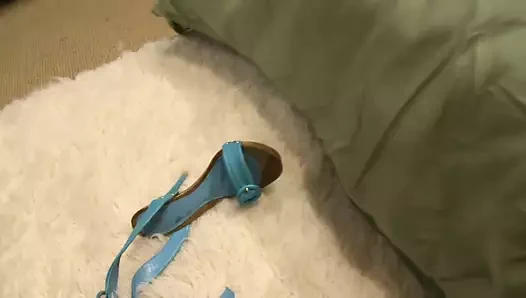 Düzgün vücutlu amia gets rammed doggystyle ile bir mamut horoz