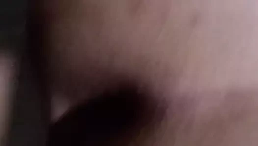 Er spritzt auf mein Arschloch