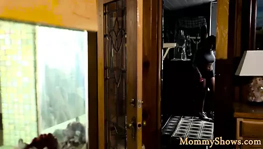 Bigtits üvey tribbing ona yeni stepteen