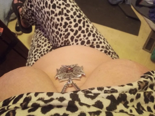 Her şey soyunuyor tombul büyük memeler