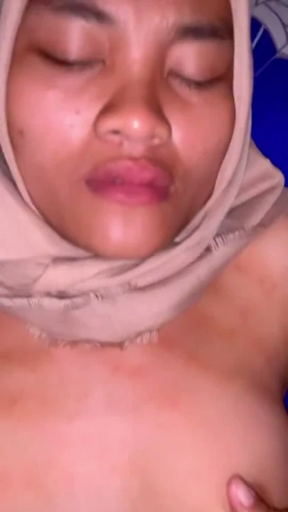 Kız Arkadaşının Hijablı Amına Sikiyor | Bölüm 1