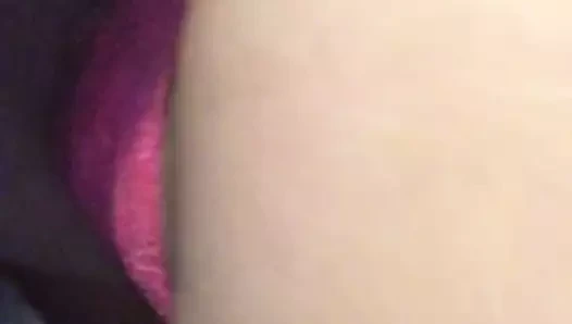 Kıçını koklamak ve yalamak