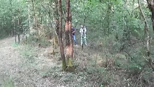 Baskı altındaki ev kadınlarının intikamı (tam film)