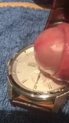 Precum cam üzerinde harikalar yaratıyor.