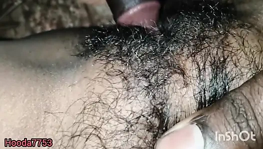 Hintli güzel kız sıkı ilk kez xxx videolar, desi güzel köylü kızı seks videoları