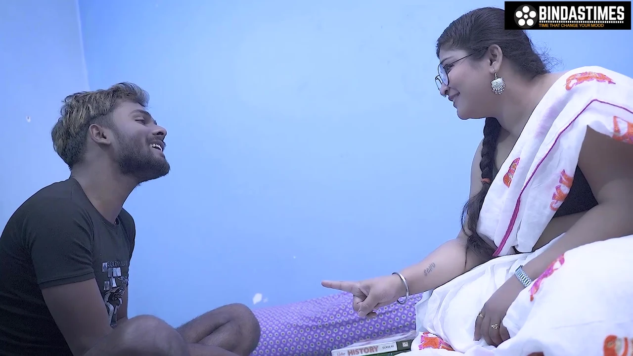 बिग  बूब्स  हॉट  सेक्सी  टीचर  तीचेस  हेर  स्टूडेंट  हाउ   तो  फ़क