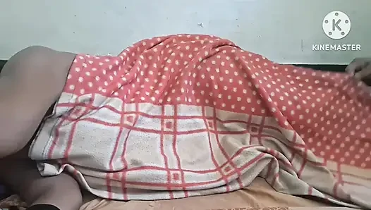 Unboxing girlfriend at night