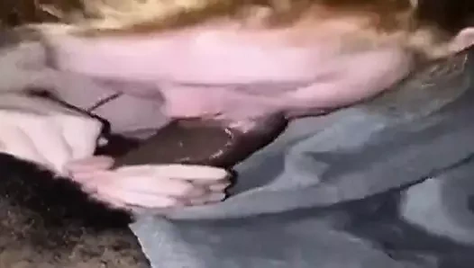 Ginger büyük zenci emiyor