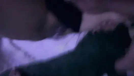 Ateşli oda arkadaşı sert sikiliyor!
