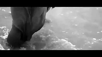 Akışına bırak - rüzgarla savrulan ipek