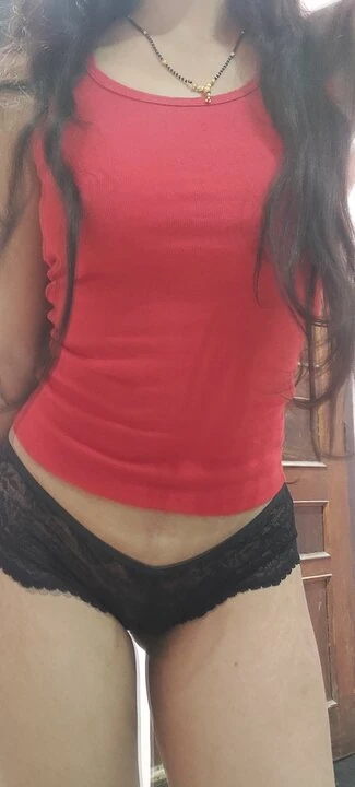 Бхабхи пальцами перед Devar