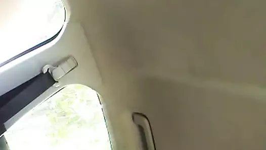 Cheyenne babasının sikine fışkırtıyor