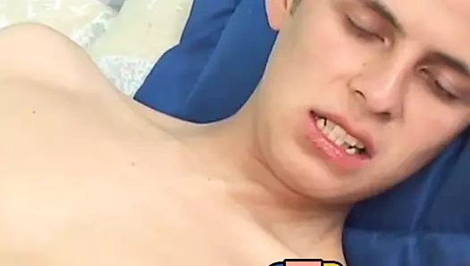 Latin twink alay ve sahip olan eğlence önce mastürbasyon kapalı
