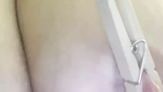 Meme uçları kıyafet pimleri