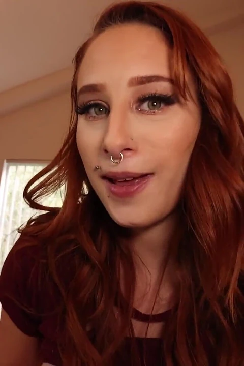 Badfamilypov - alice marie iş stresini azaltmak için üvey babasını baştan çıkarıyor