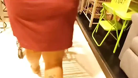 Hamile bir bayanla ticari mağazada alışveriş yapıyor (xvideos red'de tam sürüm