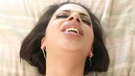Büyük boobed alexis silver hoşlanır Hardcore seks