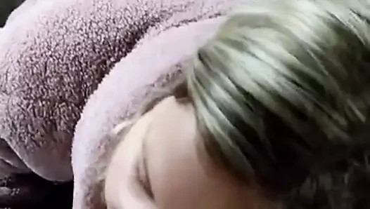 Michelle, seksi İngiliz sürtük