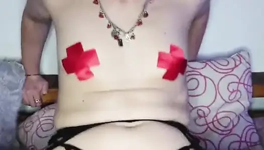 Shyyfxx Arjantin'in en lezzetli kızıl saçlısı dörtte tüm yarağını yiyor ve seninle edepsizce konuşuyor