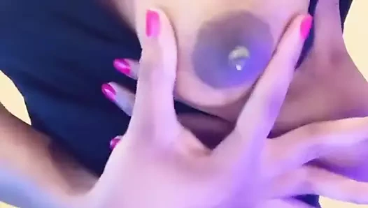 siyah kadın youtube için bir baştankara pompalama