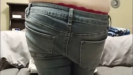 Jeans Slipping Down Exposing Pink Panties and Buttcrack