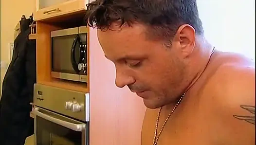 Piercingli amcık amında büyük yarağı seviyor