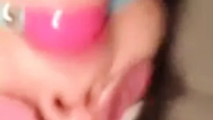 Sürtük kullanmak ve kabadayı.