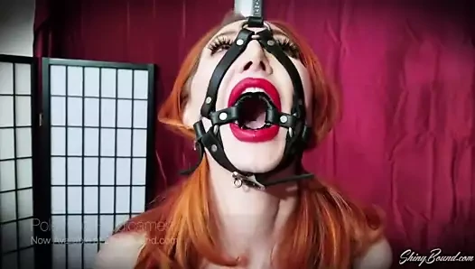 Pole bağlı çıkmaz kendra james