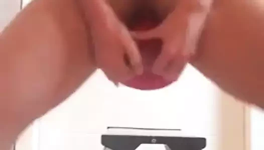 Büyük dildo sikişi