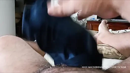 Büyük mega kalın sünnetsiz büyük bir yük hd çekiyor