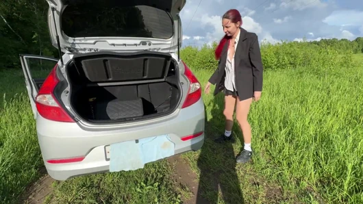 "Lütfen amına değil, erkek arkadaşım var" Sevimli bir öğrenci yolculuk için göt deliğiyle para ödedi