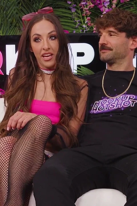 Bts - Alexis James ve Alex Legend