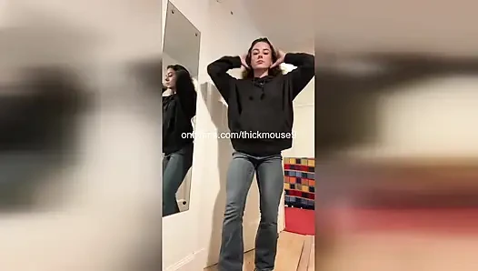 Tiktok canlı kabus - 18 yaşındaki kadının amcığı sikiş deliği kazası!