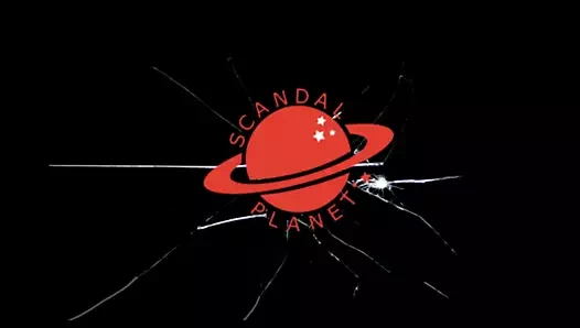 Kelli williams scandalplanet.com'da üstsüz video