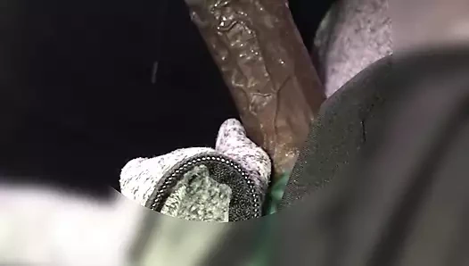 Sikim boğazına kadar inerken gözlerime bakmayı seviyor. daha fazla içerik için sadece hayranları tıklayın