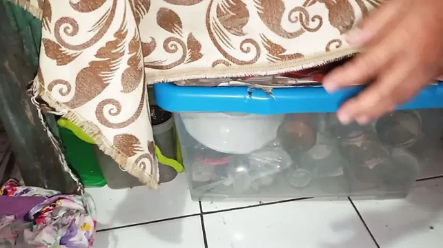 Keeping an Eye on the Buddhist Buddhist Movement