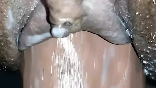 Sikini ıslatıyorum