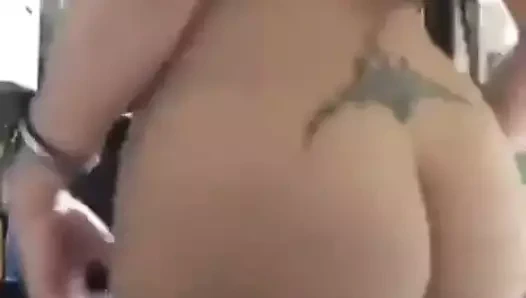 laura azar 3