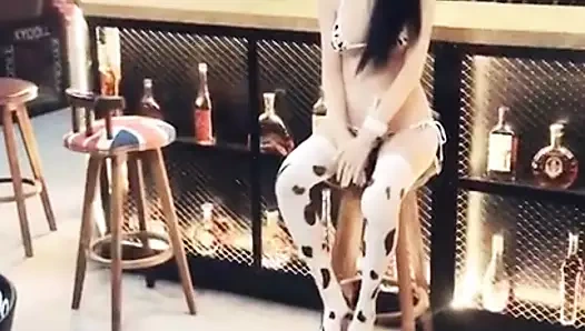 Saç implante edilmiş bebeklere sahip güzel silikon kafa için çubuk