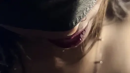 Karanlık gecede 🍆 üvey kız kardeşimi sikiyorum