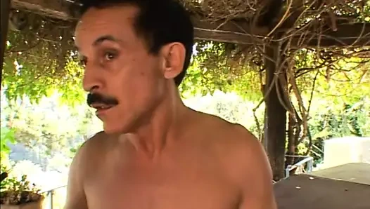 Havuz adam sikikleri seksi esmer dışında