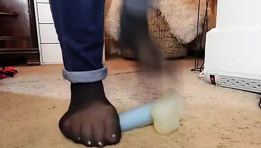 Cehaletini yeterince çektim, sen beni tamamen kızdırdın ve bunu taşaklarına ve yarağına almayı planlıyorum