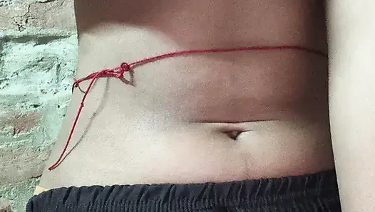 Kız arkadaş büyük yaraklı erkek arkadaşı tarafından sert sikiliyor