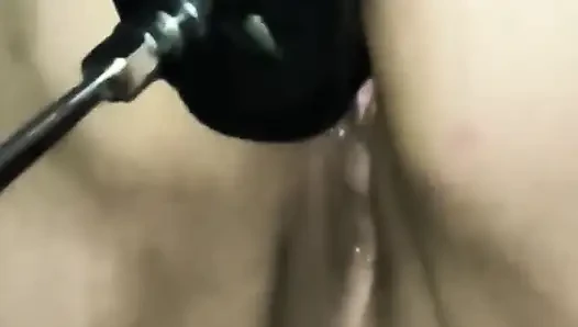 Kremsi Küçük Delikler