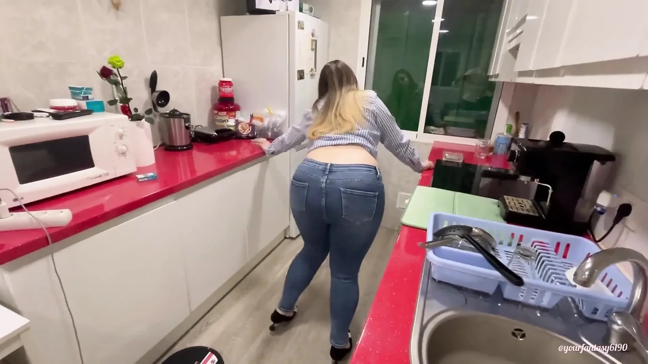 Walking and farting in jeans and heels