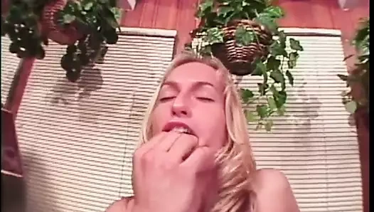 Blond slut takes it in her tight asshole