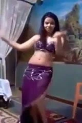 Sıcak arap kız dans 031