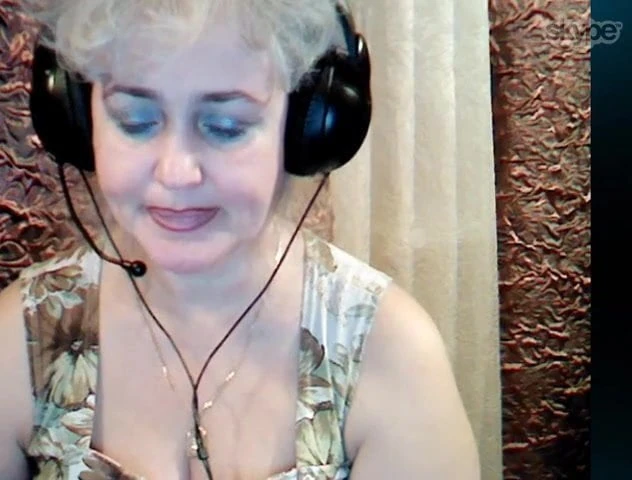 Ruskaya mature Marina zamujnaya