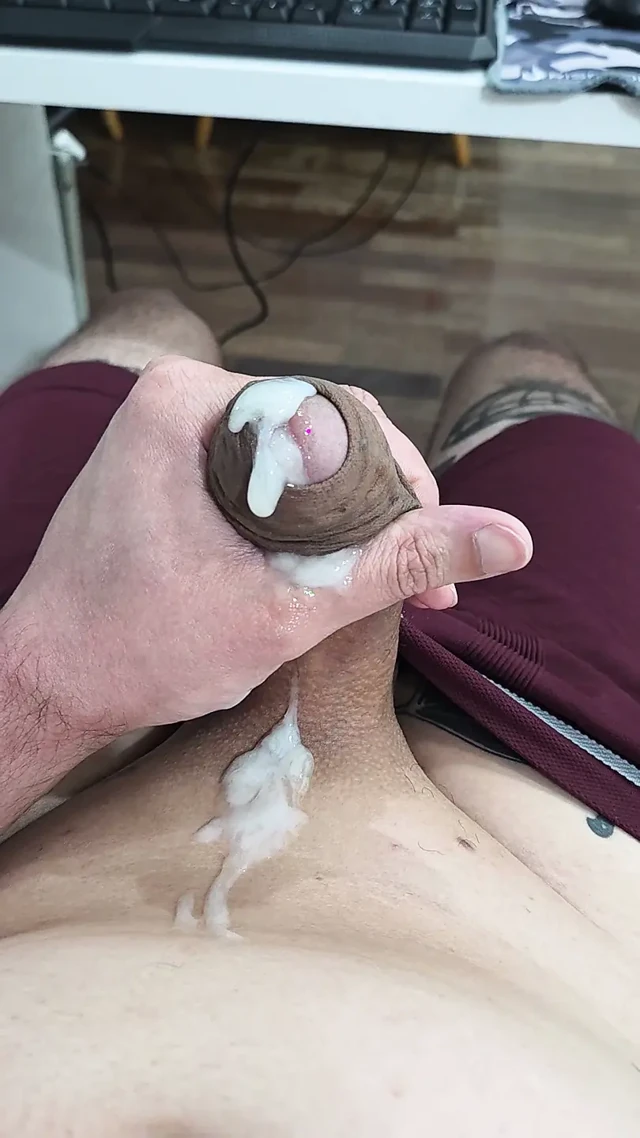 Çok sulu bir penis